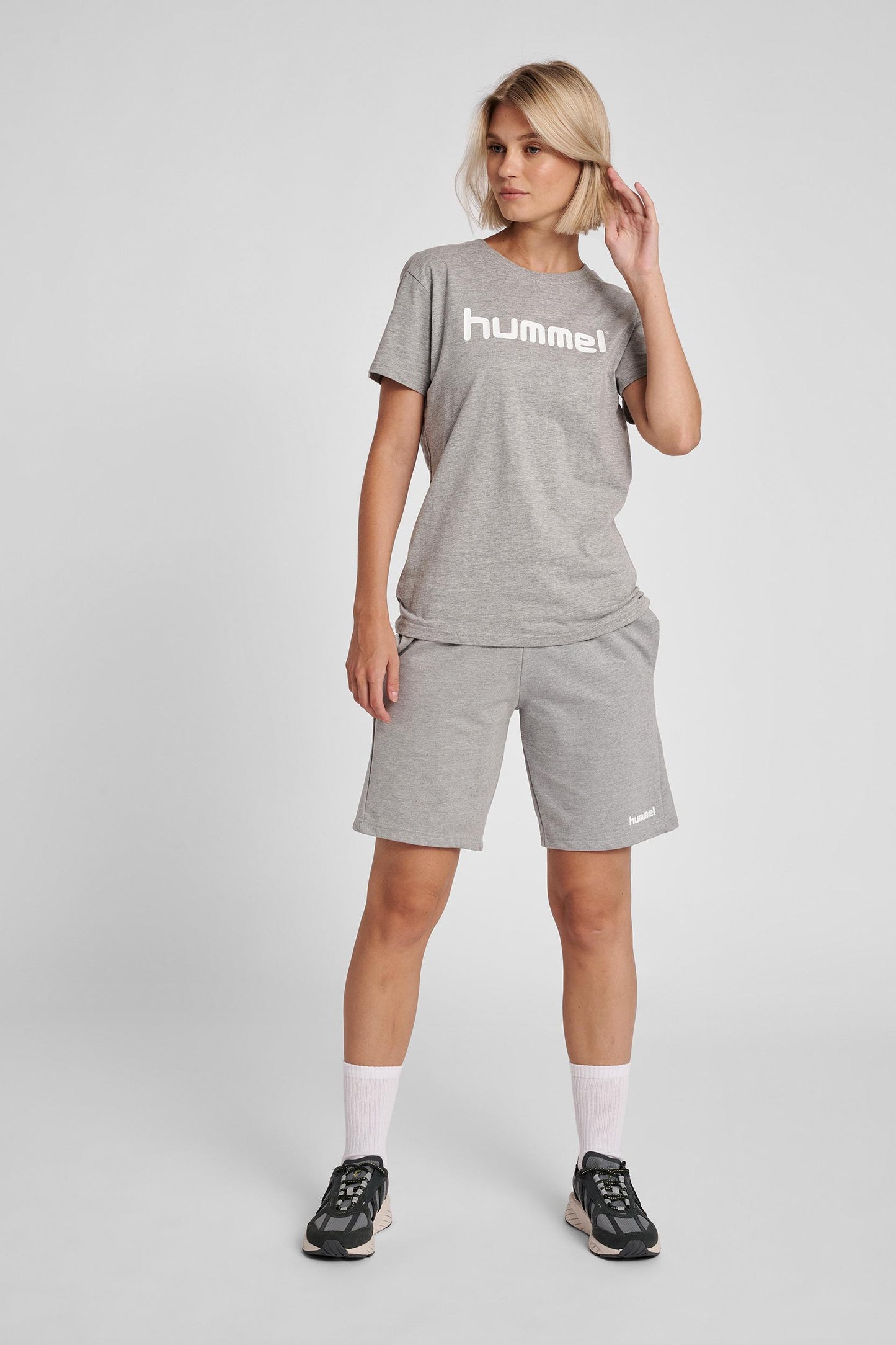 HUMMEL - Hmlgo Cotton Bermuda Shorts Woman - Grey Melange