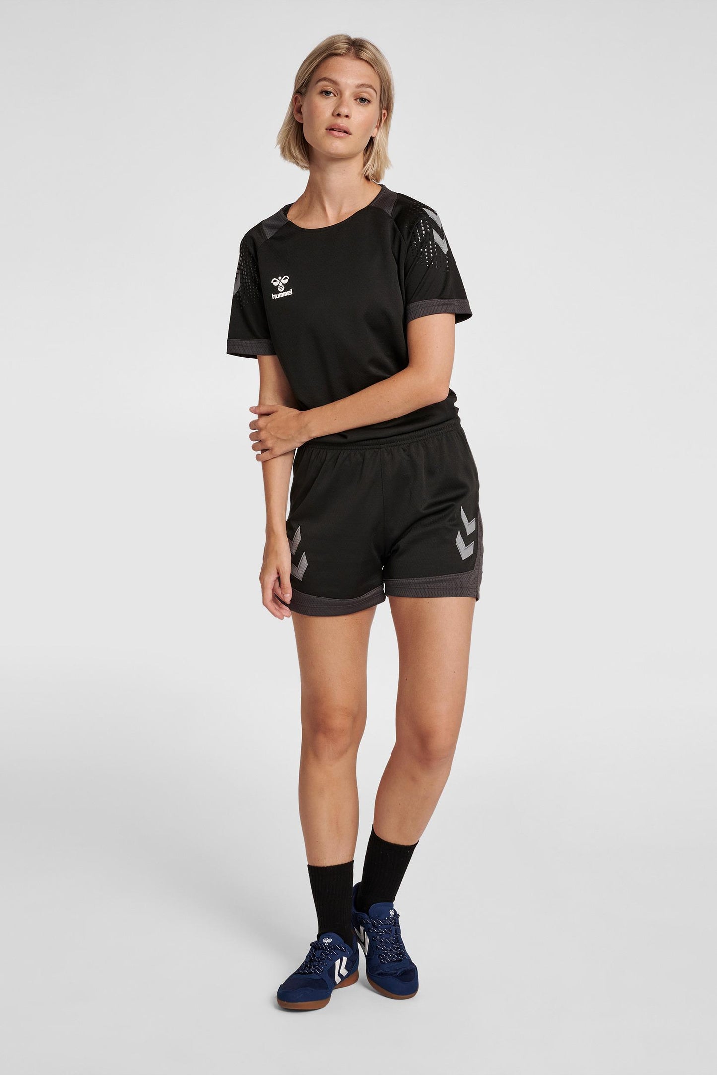 HUMMEL - Hmllead Womens Poly Shorts - Black