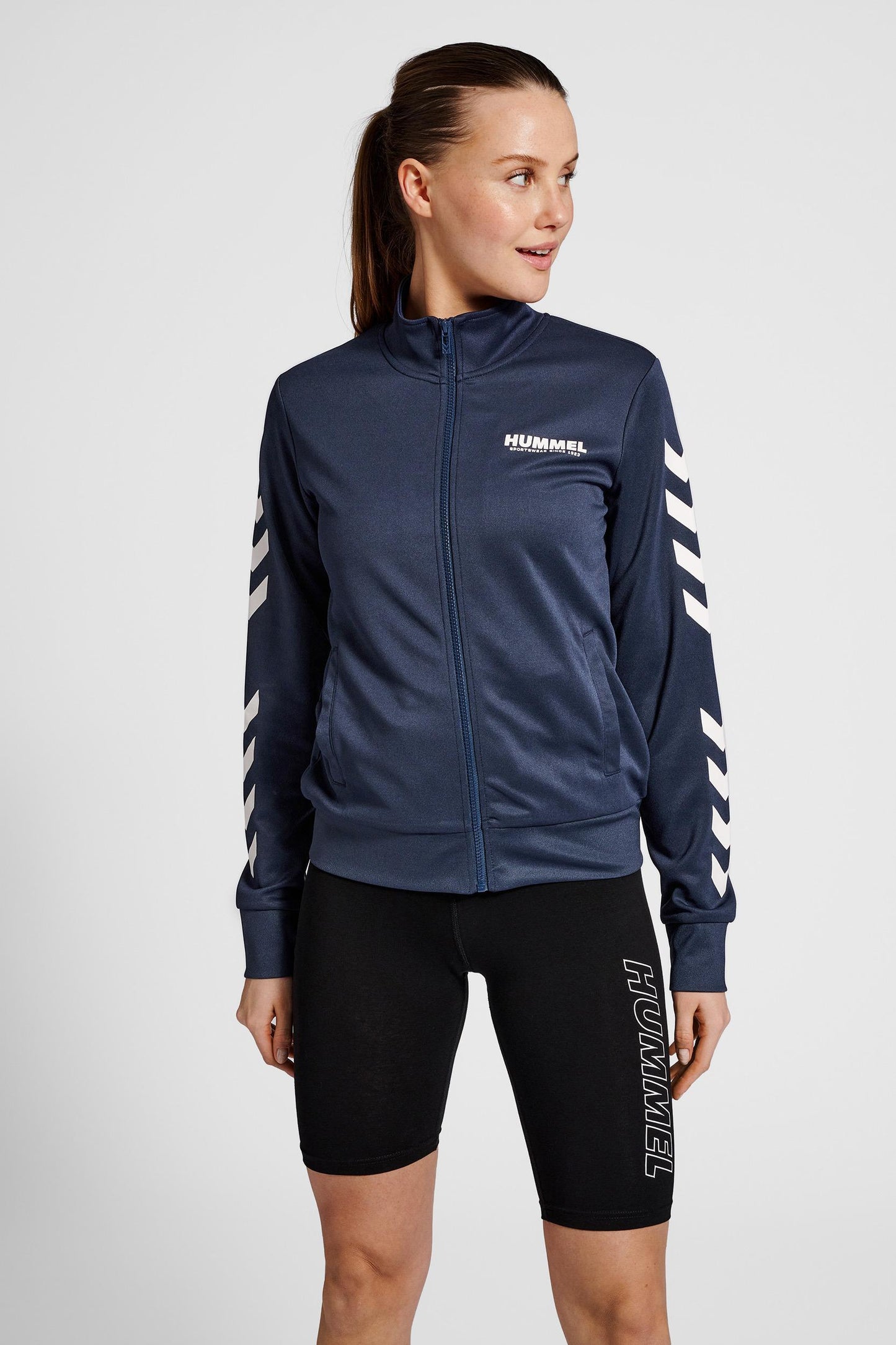 HUMMEL - Hmllegacy Poly Woman Zip Jacket - Blue Nights