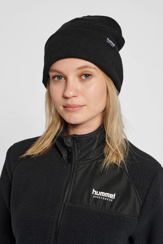 HUMMEL - Hmllgc Delta Beanie - Black