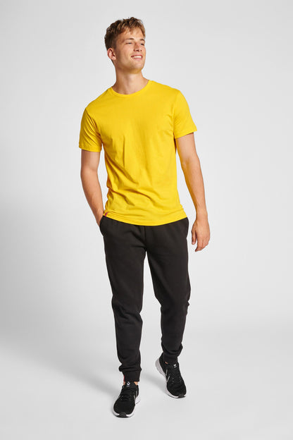 HUMMEL - Hmlred Basic T-shirt S/s - Empire Yellow