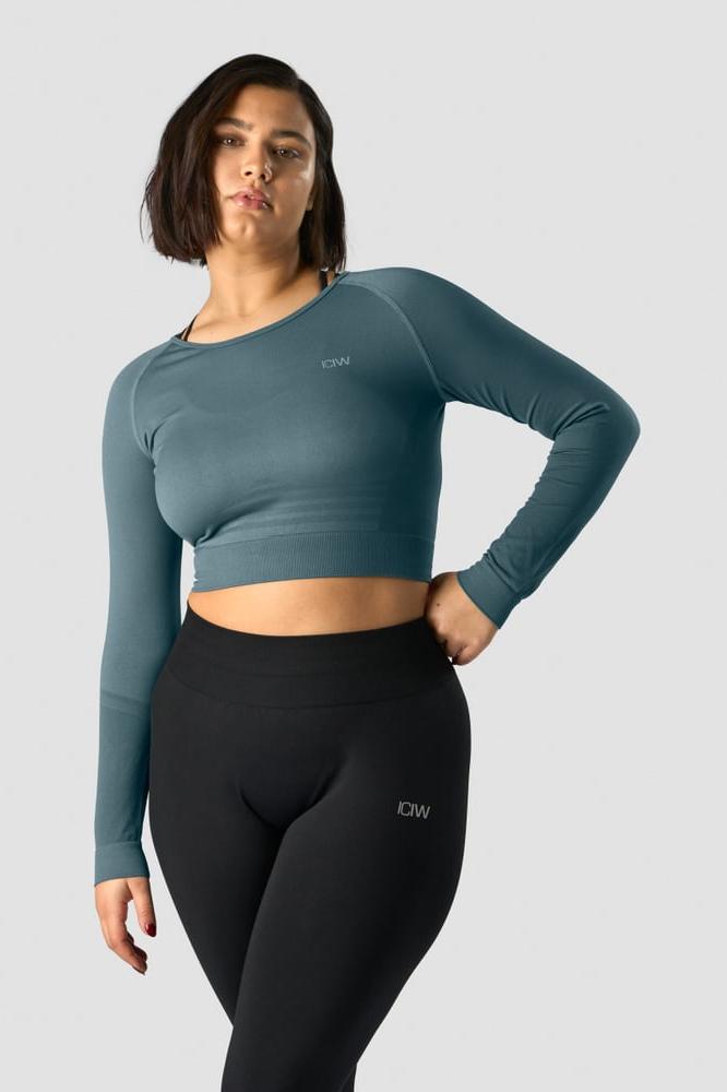 ICANIWILL - Define Seamless LS Crop Top - Jungle Green