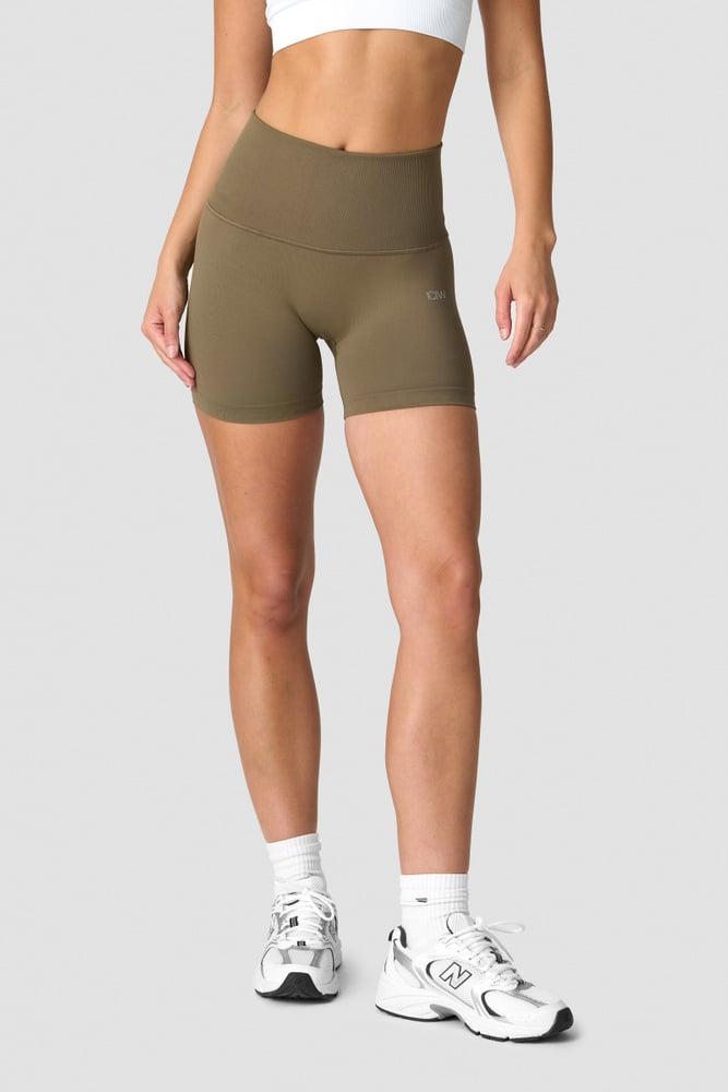 ICANIWILL - Define Seamless Pocket Shorts - Dark Sand