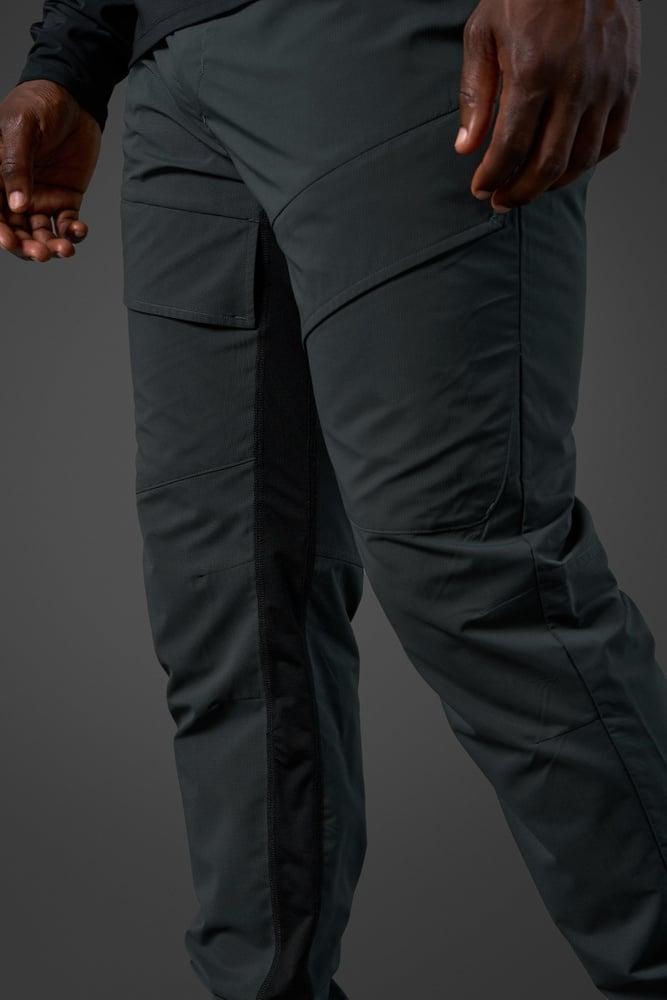 ICANIWILL - Reboot Tech Workout Pants - Night Green