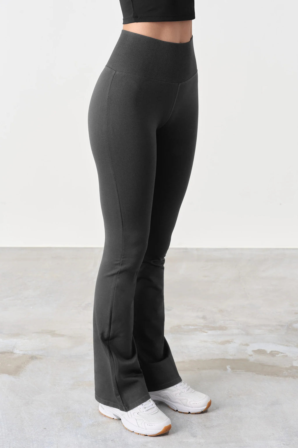 Seamless Flared Leggings - for kvinde - FAMME - Leggings