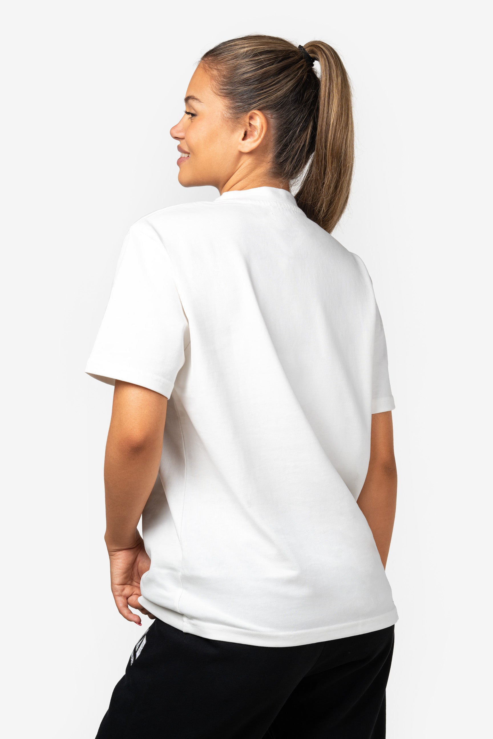 Oversized T-Shirt - Hvid - for kvinde - FAMME - Toppe